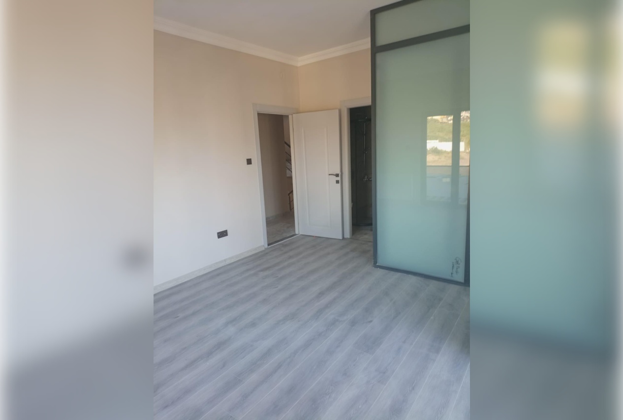 Yalova Havuzlu Lüks Villa